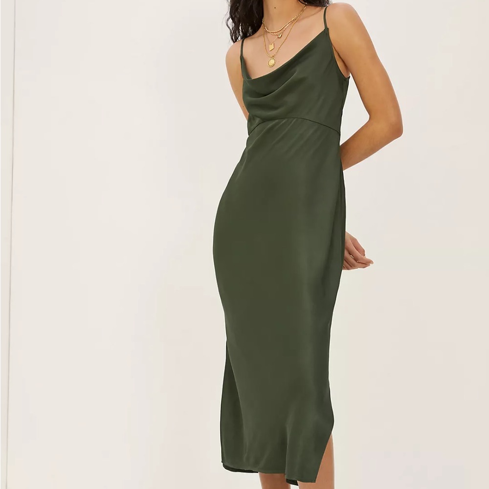 Elyse Slip Dress • XSP • like new condition• no stain • smoke free home